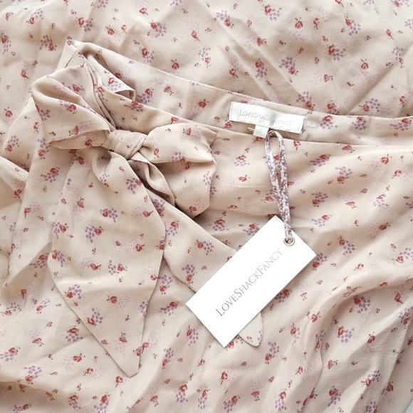 🍒NWT🍒 LOVESHACKFANCY MAXI SKIRT - Picture 2 of 5